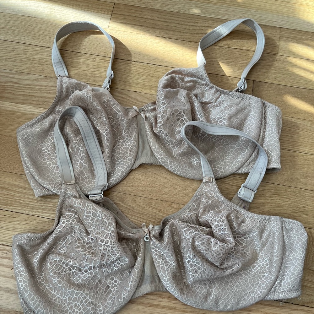 Chantelle Minimizer Bra Lot 40 DD